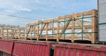 肇庆 芝麻白花岗岩地铺石出口专车-泰国游