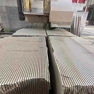 肇庆 车间生产日常，黄金麻白麻花岗岩