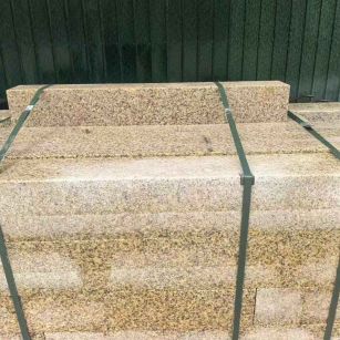 肇庆 黄金麻花岗岩石材机切面栏杆料半成品