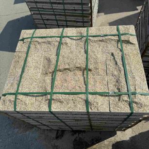 肇庆 黄金麻花岗岩石材自然面蘑菇石成品