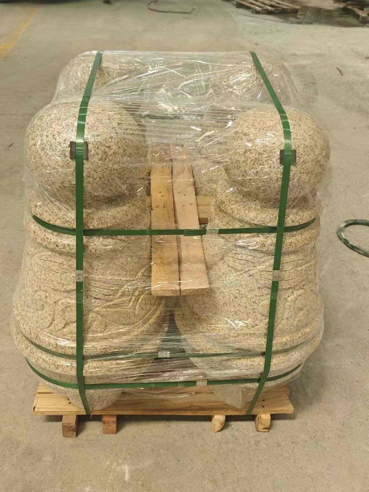 肇庆 黄金麻异形定制雕花——棒棒糖挡车柱