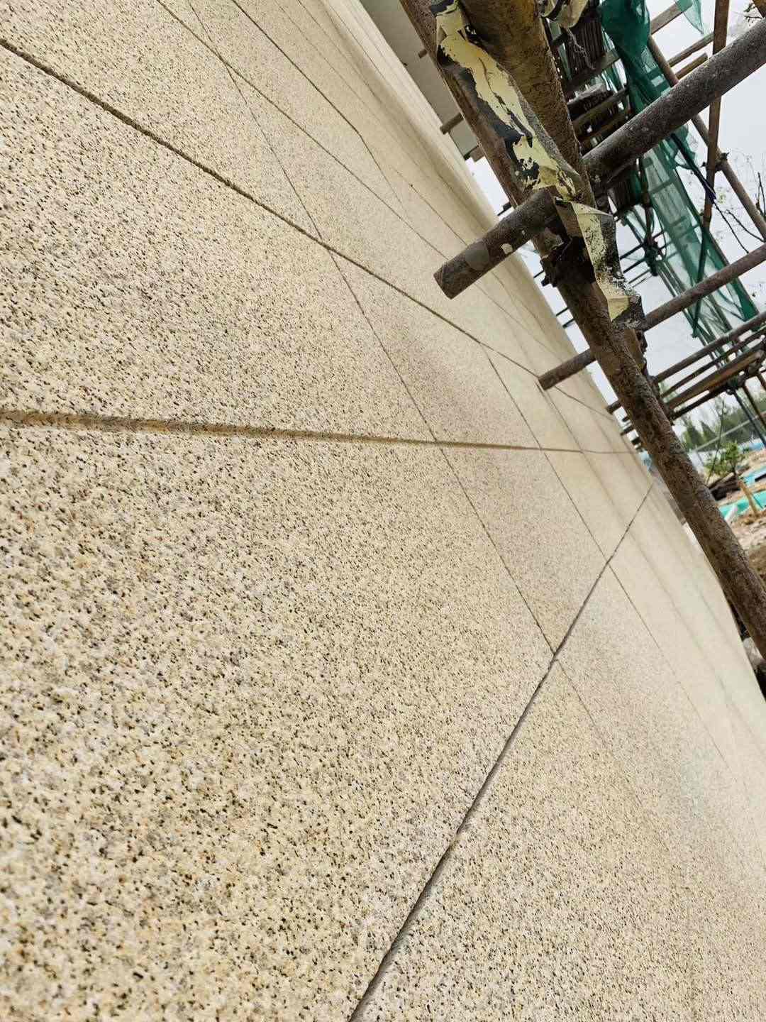 肇庆 黄金麻花岗岩荔枝面外墙干挂石材效果示例