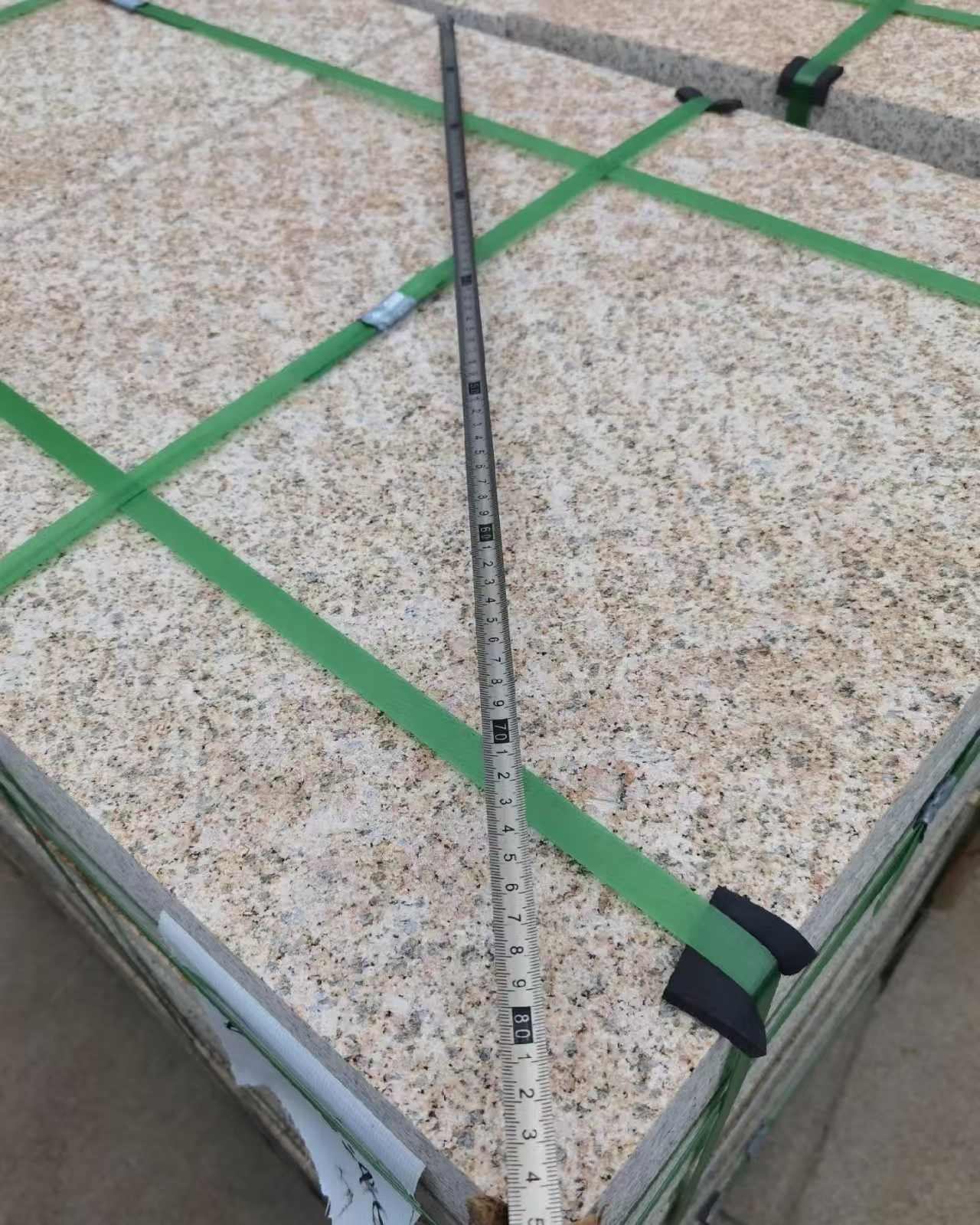 肇庆 黄金麻火烧面地铺石