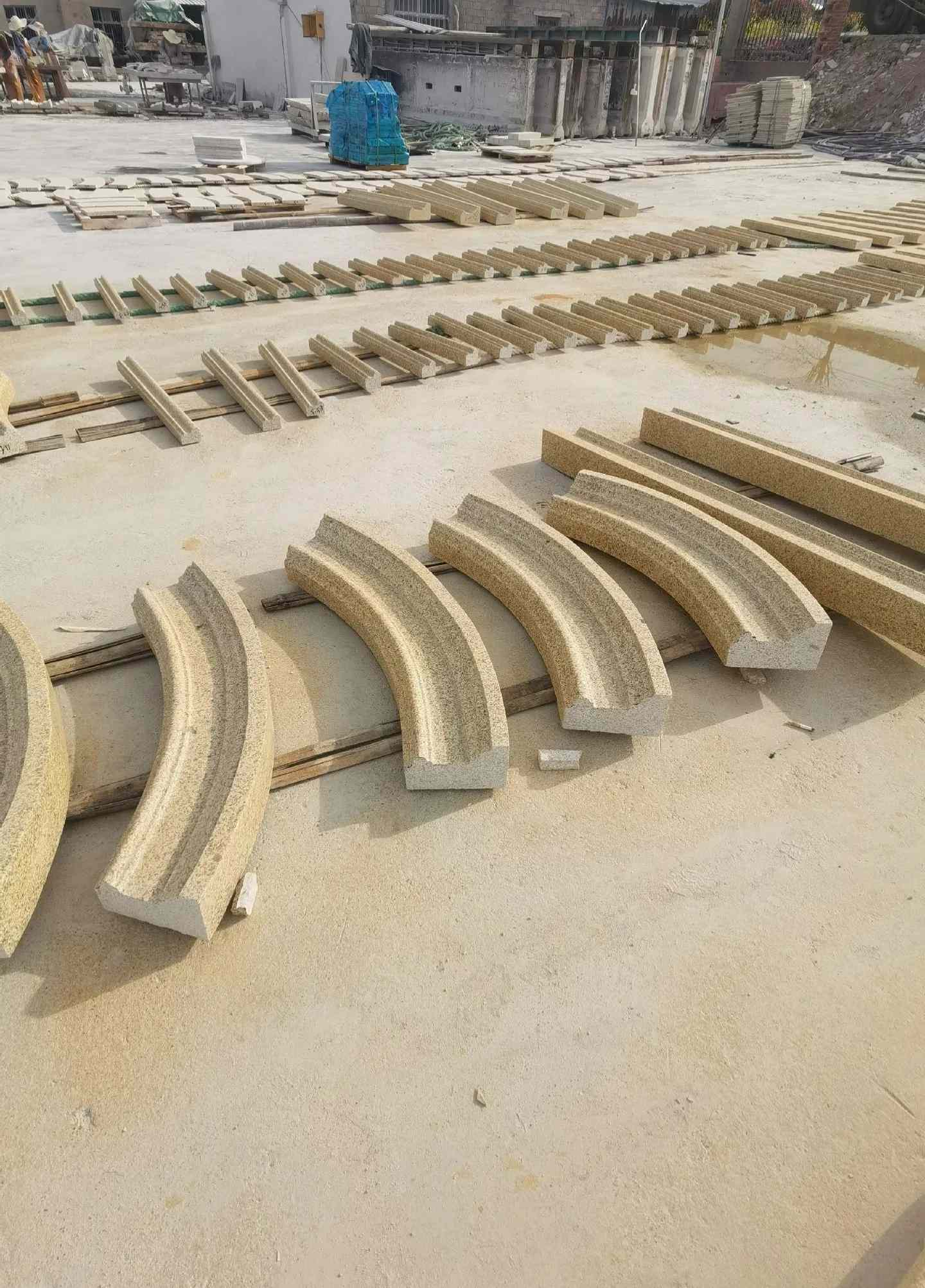 肇庆 黄金麻花岗岩别墅线条