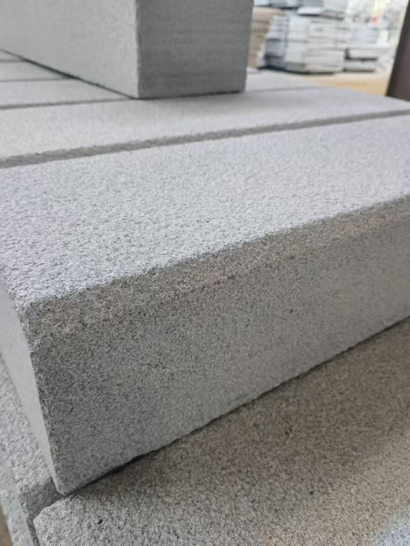 肇庆 芝麻灰荔枝面路沿石